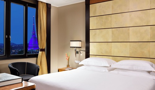 Junior Suite, City View
