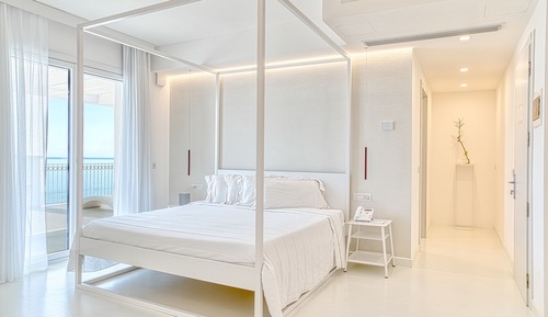 Junior Room
