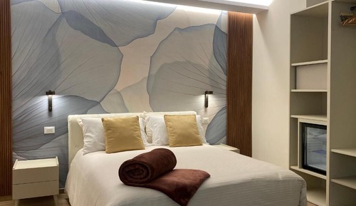 Deluxe Double or Twin Room, Balcony