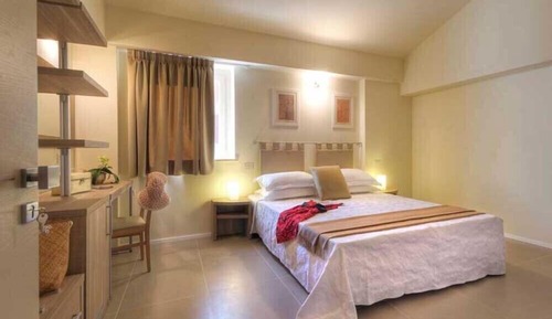 Classic Twin Room