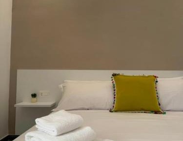 Queen Room with Garden View