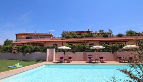 One-Bedroom Vacation Home