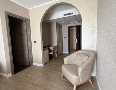 Double or Twin Room with Swimming Pool Access