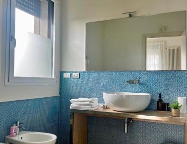 Double Room (1 Adult + 1 Child)