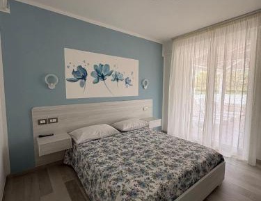 Double Room with Spa Bath