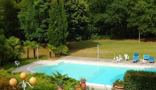 Villa with Garden View