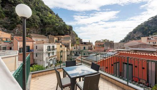 Superior Apartment with City View