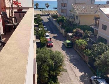 Two-Bedroom Deluxe Apartment with Ocean View