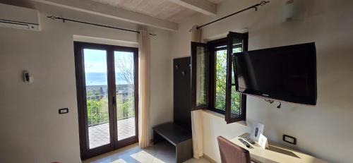 Quadruple Room with Sea View