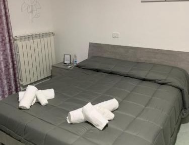 Large Double or Twin Room