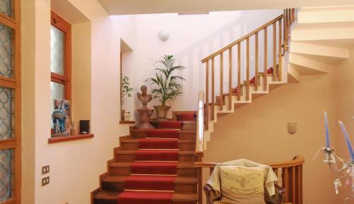 Three-Bedroom Townhouse