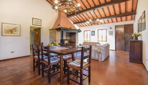Three-Bedroom Vacation Home 