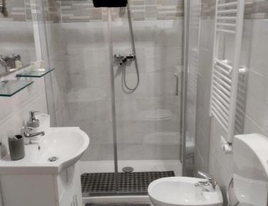 Single Room with Private Bathroom