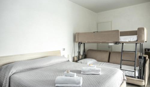 Premium Quadruple Room