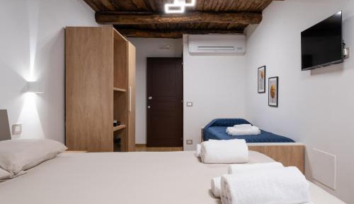 Triple Room with Balcony