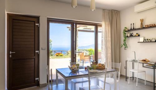 One-Bedroom Apartment with Terrace and Sea View