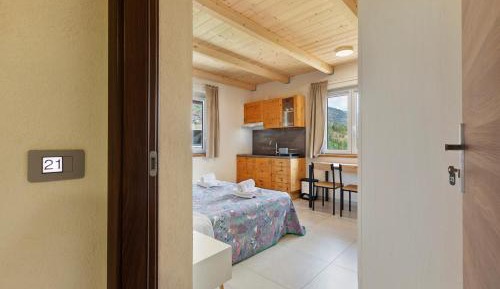 Studio with Terrace