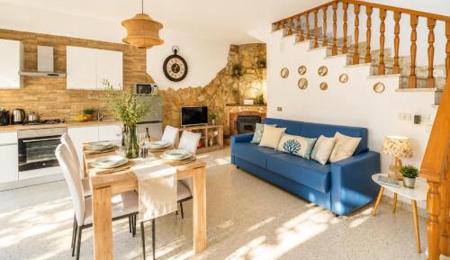 Two-Bedroom House - Split Level