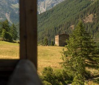 Superior Double or Twin Room with Mountain View