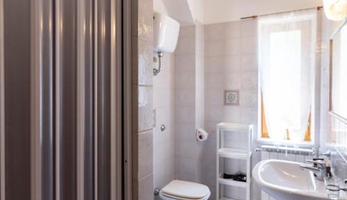 One-Bedroom Standard Apartment