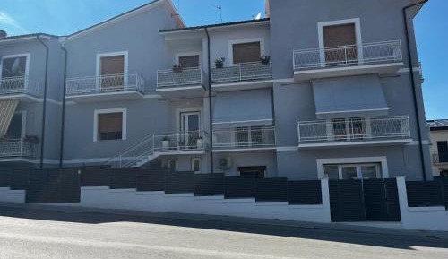 One-Bedroom Apartment with Sea View and Balcony