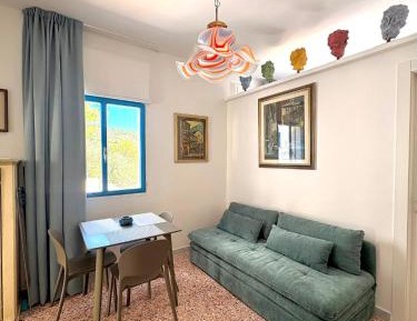 One-Bedroom Family Apartment
