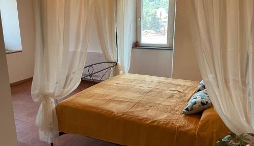 Quadruple Room with Private Bathroom