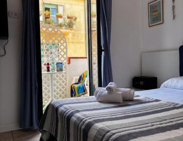 Double Room with Balcony and Sea View