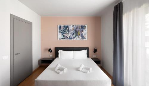 Wizard - King Size Bed - FREE MINIBAR