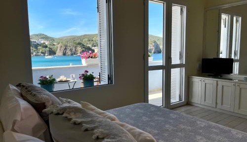 Studio with Sea View