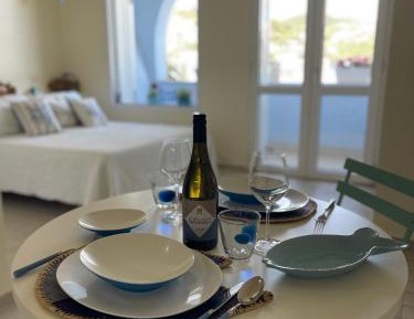 Apartment with Sea View ( Appartamento LUCIA ROSA)