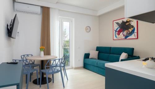 Double Room with Pool View
