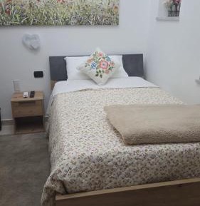 Small Single Room