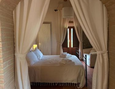 Triple Room with Garden View