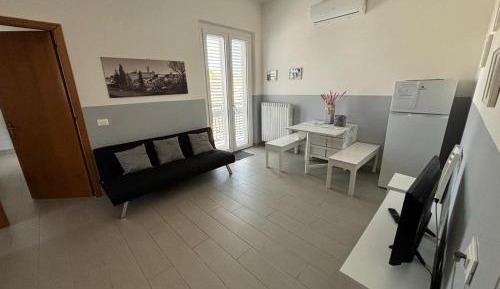 Apartment with Garden View