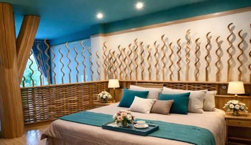 King Suite with Spa Bath