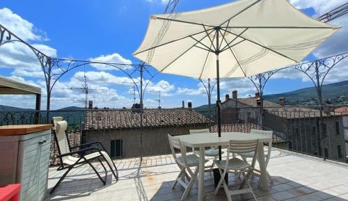 Apartment with Terrace