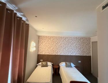 Studio Apartment with One Double Bed