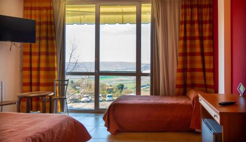 Junior Suite with Garden View