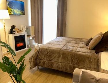 Family Room with Private Bathroom