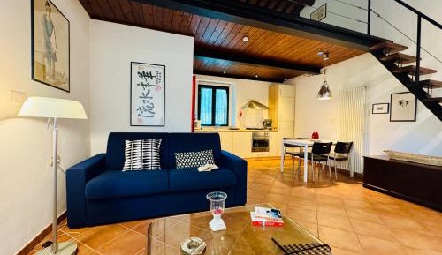 Studio - Split Level