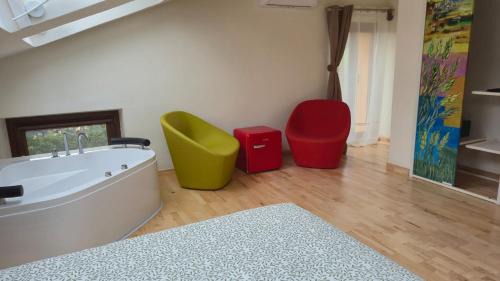 Double Room with Spa Bath