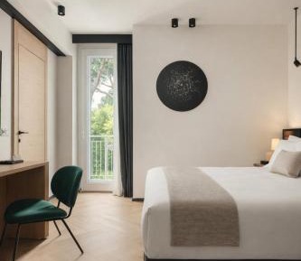 Deluxe Double Room with Balcony