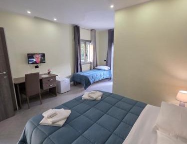 Triple Room with Balcony