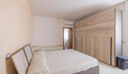 Standard Triple Room with Sea View