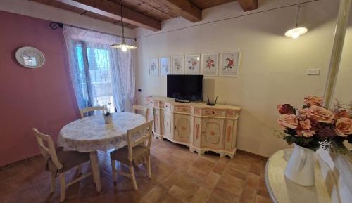 Two-Bedroom Deluxe Apartment with Balcony