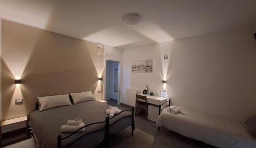 Triple Room with Balcony