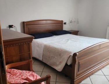 One-Bedroom Standard Apartment
