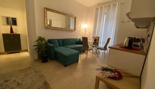One-Bedroom Standard Apartment