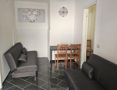 One-Bedroom Apartment with Balcony